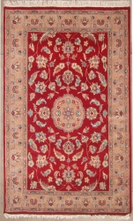 4’3”X6’1” Rug Floral