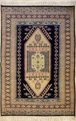 3’11”X5’11” Rug Geometric