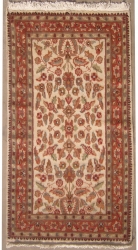 2’6”X4’2” Rug Floral