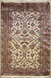 2’5”X4’0” Rug Floral