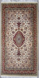 3’0”X5’1” Rug  Pak Persian kashan Design