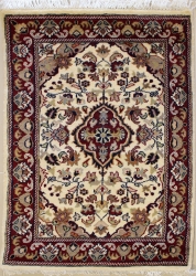 2’1”X3’2” Rug Floral