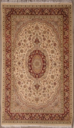 4’0”X6’2” Rug  Pak Persian Design