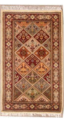 2’6”X4’3” Rug  Pak Persian Bakhtiari Design