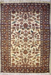 2’7”X4’2” Rug Floral