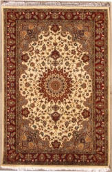 4’1”X6’3” Rug  Pak Persian Design