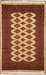 3’0”X5’2” Rug Geometric