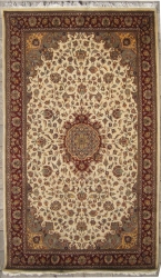 5’0”X8’4” Rug  Pak Persian Design