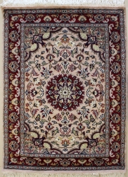 2’7”X4’1” Rug Floral