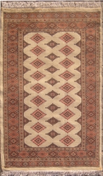 3’1”X5’1” Rug Geometric