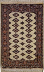 3’0”X4’10” Rug Geometric