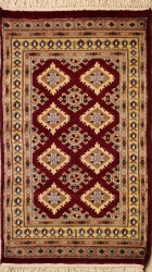 2’0”X3’1” Rug Geometric