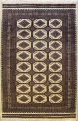 5’1”X7’11” Rug Geometric