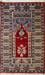 2’0”X4’2” Rug Prayer