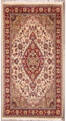 4’0”X6’8” Rug Kashan